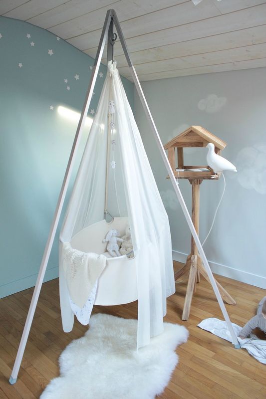 Gorgeous Suspended Cradles For Your Baby