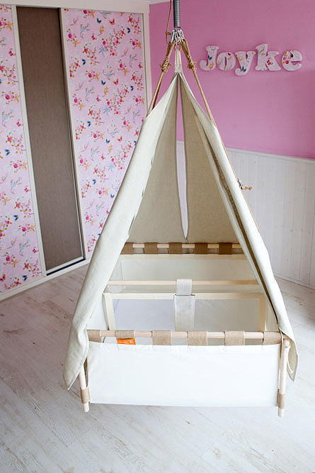 Gorgeous Suspended Cradles For Your Baby