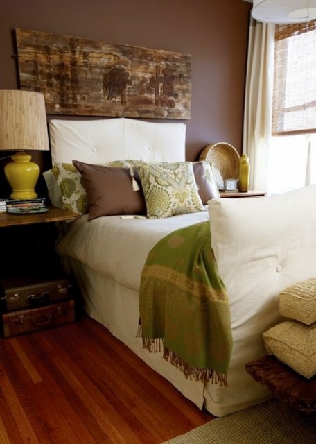 Green Accents In Bedrooms