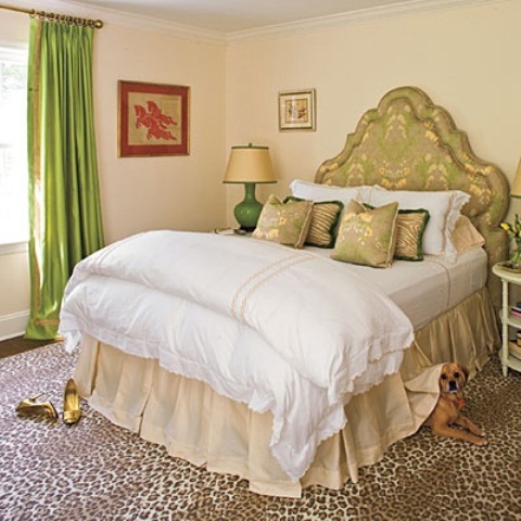 Green Accents In Bedrooms