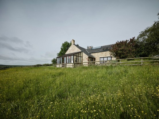 Hocker Farm With A Traditional Exterior And Minimalist Interior