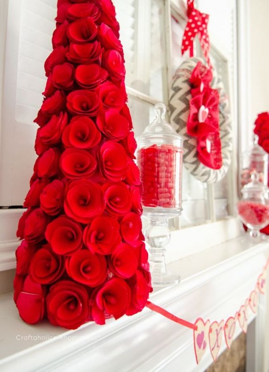 Hot Red Valentine Decor Ideas