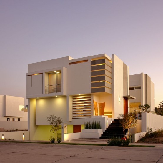 House Made of Spanish Marble Slabs in Ivory Tones