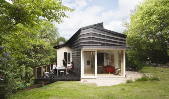 House With A Garret Above The Living Room