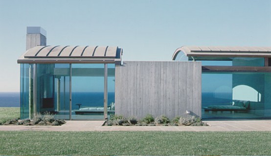 House with Almost Invisible Structure and A Great View