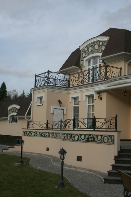 House With Ceramic Facade Elements