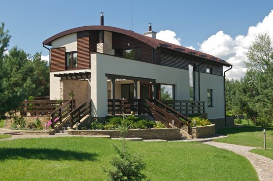 House With Cool Territory