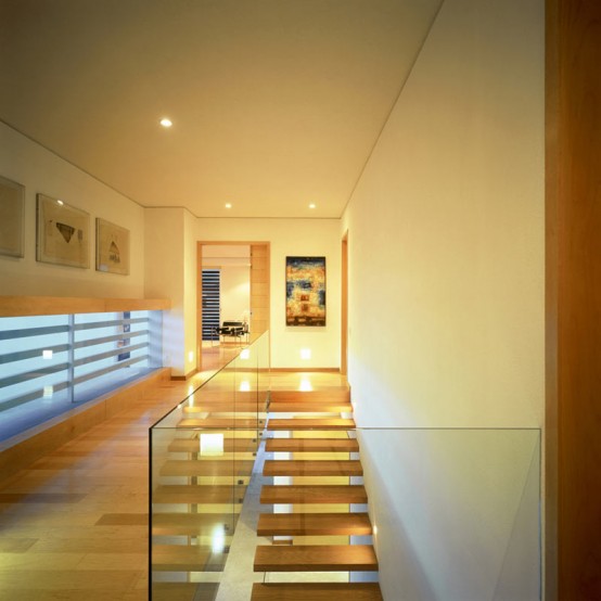 House With Two Courtyards