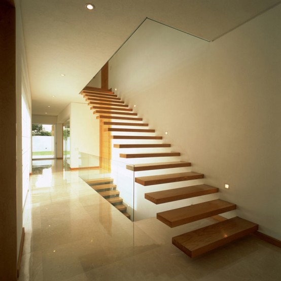 House With Two Courtyards
