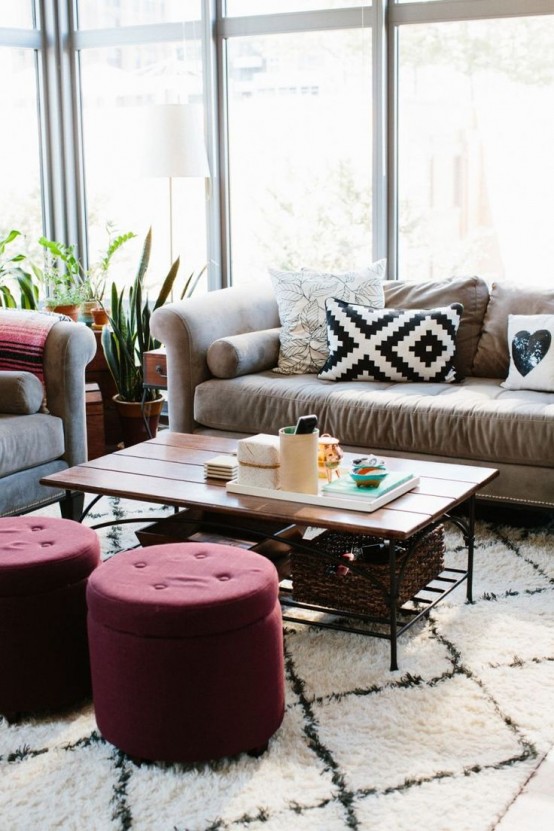 How To Accentuate Your Living Room With Marsala Ideas