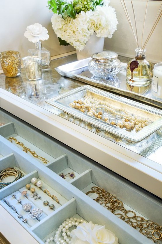 How To Organize Your Jewelry In A Comfy Way: 40 Ideas - DigsDigs