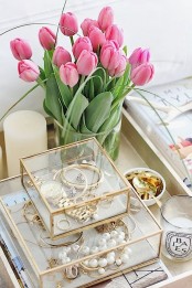 how-to-organize-your-jewelry-in-a-comfy-way-ideas-30