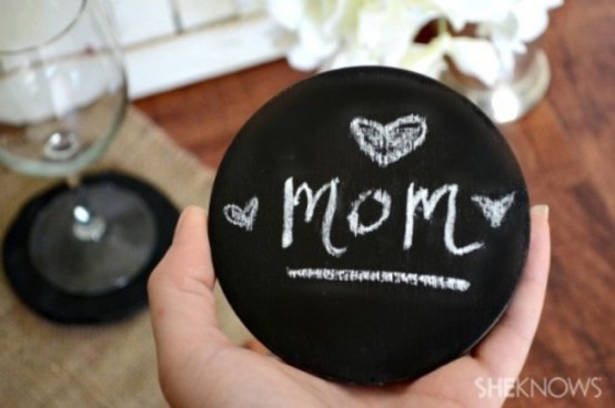 How To Use Chalkboard Pieces In Home Decor Ideas