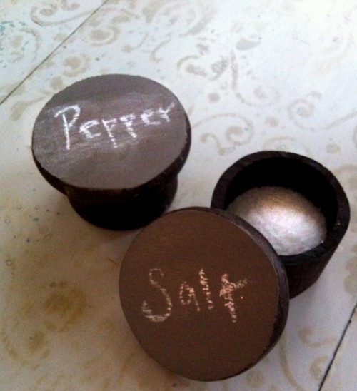 How To Use Chalkboard Pieces In Home Decor Ideas