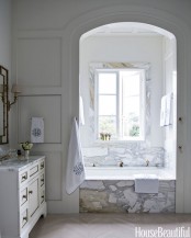 Ideas To Give Your Bathtub A New Look With Creative Siding