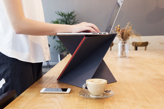 Increase Your Productivity: Sit-Stand Foldable LEVIT8 Desk