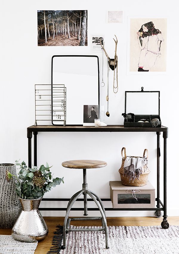 a small home office could be stylish