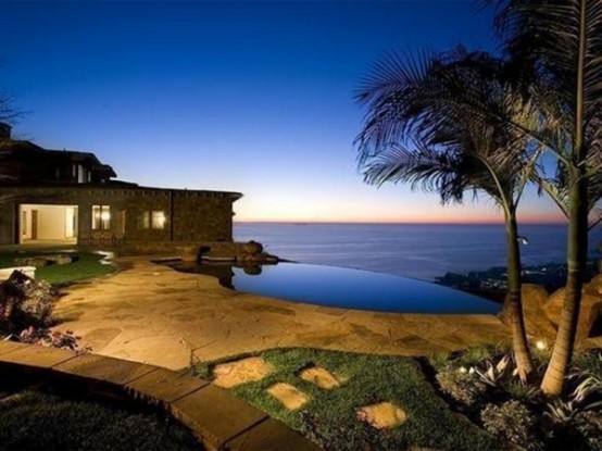 Dream Houses And Rooms ?., Thedreamhouse: Infinity Pool In Lauren Conrads...