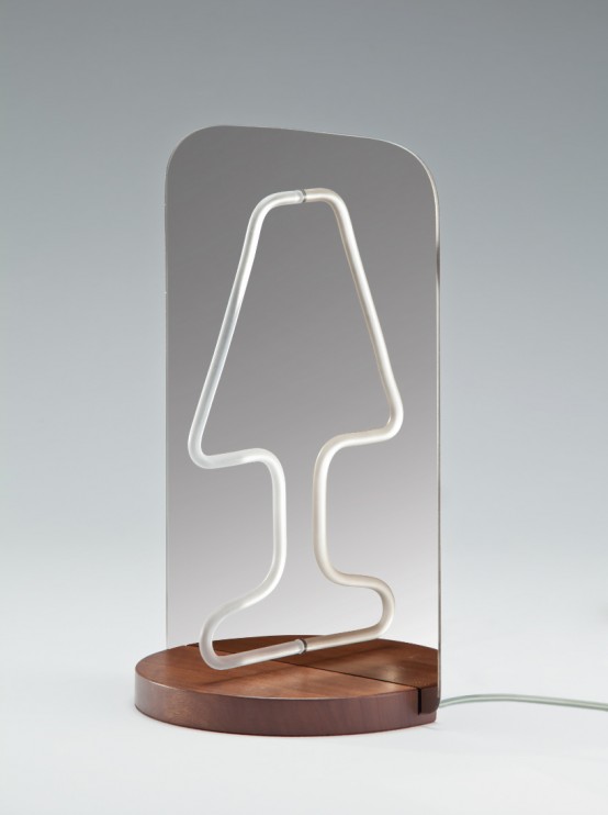 Ingenious Moitie Table Lamp Playing With Reflections