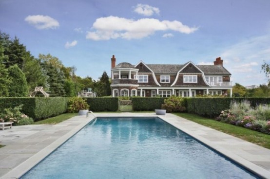 Jlos Elegant Mansion In The Hamptons