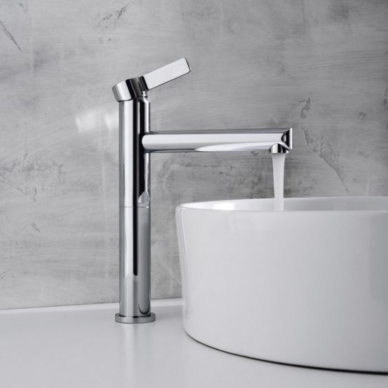 Kitchen And Bathroom Trend: 31 Flowing Faucets