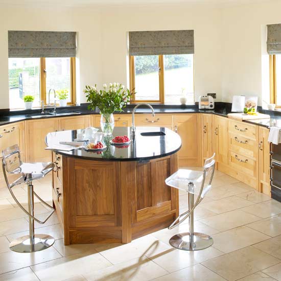 A kitchen island should have the same shape as your kitchen. It's much more practical this way.