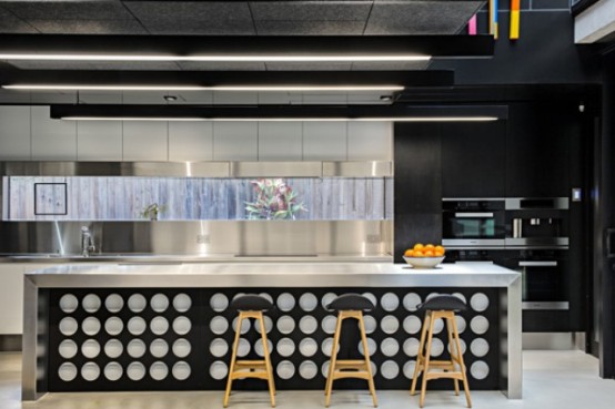 Laconic Minimalist House With Multi Colored Touches