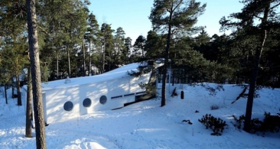 Land Harbored Boat Styled Finnish Home