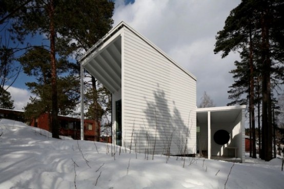 Land Harbored Boat Styled Finnish Home