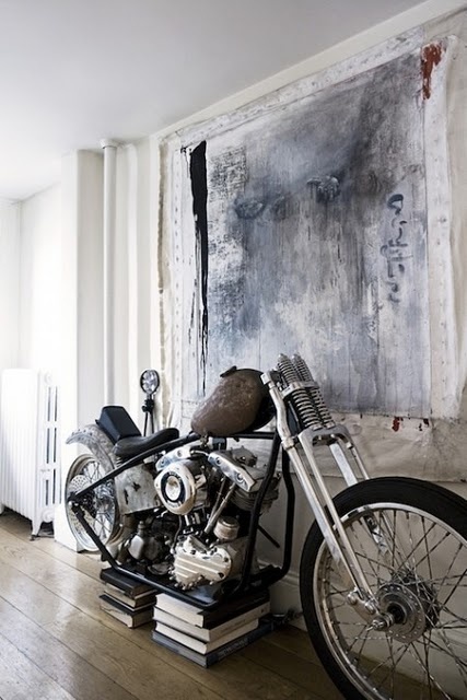 The Latest Décor Trend: 31 Large Scale Wall Art Ideas - DigsDigs