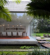 Light And Spacious House In Brazil For Art Lovers