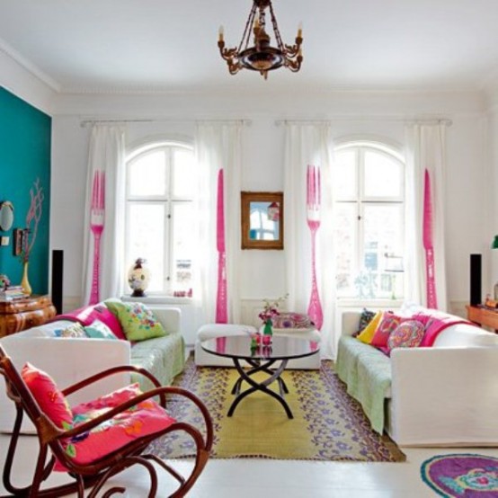 Light House With Bright Furniture And Accents