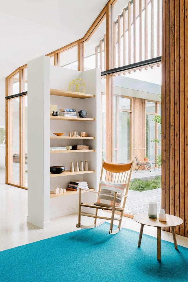 Lively  And Bright Australian Home With Mid Century Touches