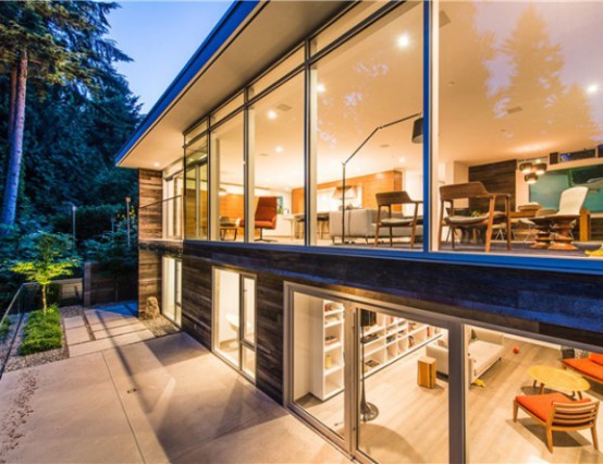Lively Modern Vancouver Home With Bright Accents