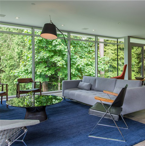 Lively Modern Vancouver Home With Bright Accents