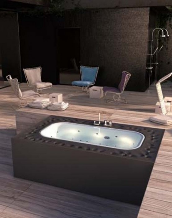 Luxurious Bathtub For Your Spa