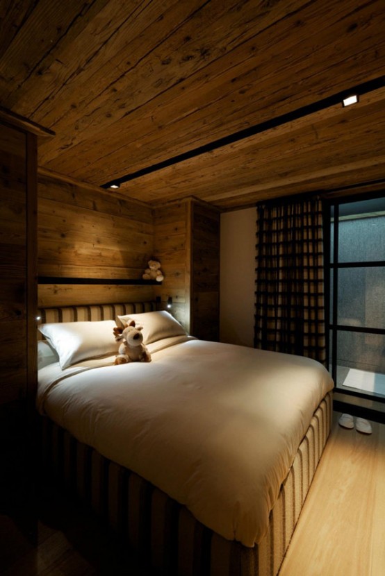 Luxurious Chalet Of Natural Wood In The French Alps