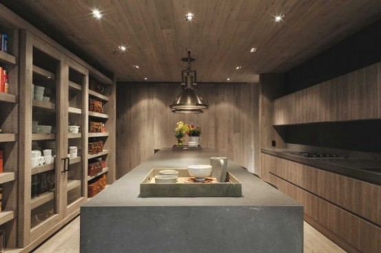 Luxurious El Mirador House From Natural Materials