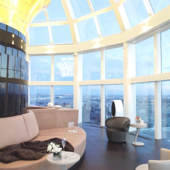 Luxurious Penthouse With Fascinating Panoramic Views