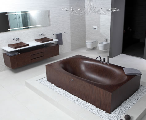 Luxurious Wooden Bathtubs