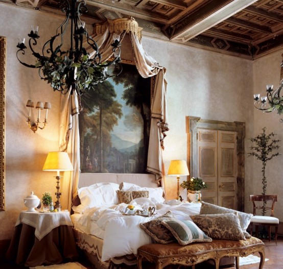 Luxury Apartment In Palace Style To Feel A Monarch