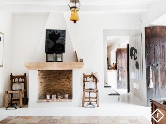 Luxury Country House With A Eclectic Interior