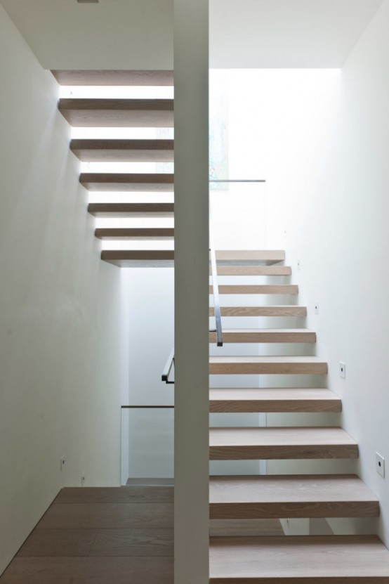 Luxury Mews House With Classical Interiors