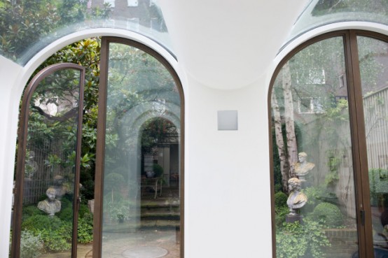 Luxury Mews House With Classical Interiors