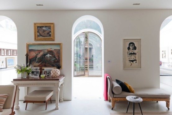 Luxury Mews House With Classical Interiors