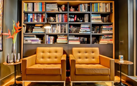 Mid Century London Apartment With Creamy Oak Interiors