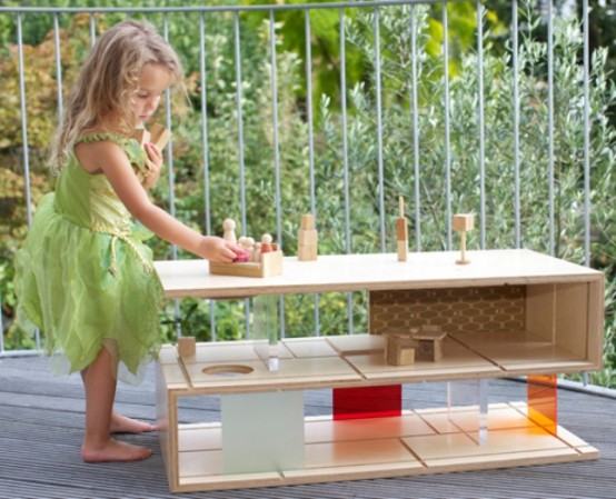 Minimalist Coffee Table And Dollhouse In One