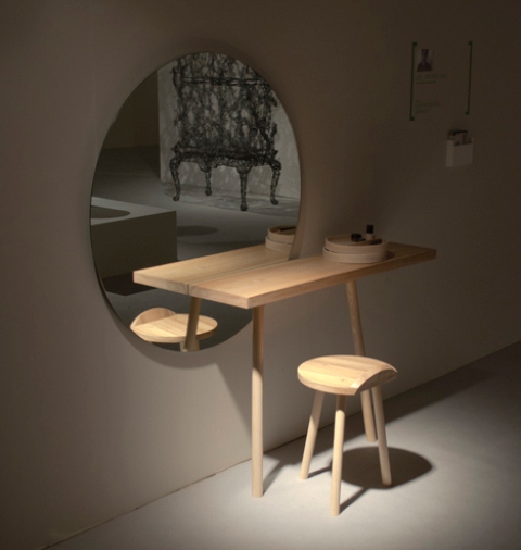 Minimalist Dressing Table Pf European Ash