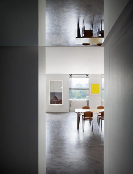 Minimalist House As A Postmodernism Art Object