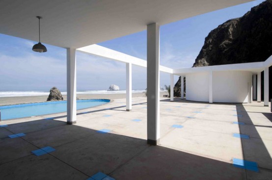 Minimalist House Located On Deserted Beach